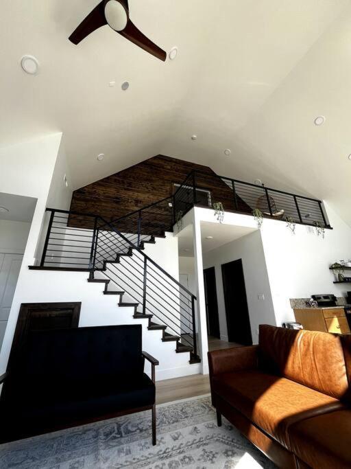 Red Rock Retreat Stunning Floor To Ceiling Views Villa Hatch Exterior foto